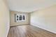 7450 N Lincoln Unit 204, Skokie, IL 60076