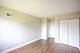 450 Raintree Unit 2B, Glen Ellyn, IL 60137