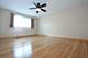 8999 Kennedy Unit 2B, Des Plaines, IL 60016