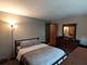 6484 N Northwest Unit 7, Chicago, IL 60631