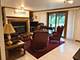 2S079 Glen, Lombard, IL 60148