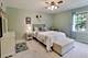 916 S Dymond, Libertyville, IL 60048
