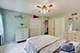 916 S Dymond, Libertyville, IL 60048