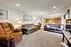 916 S Dymond, Libertyville, IL 60048