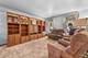 834 Edenwood, Roselle, IL 60172