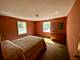 809 Mcclaran, Aurora, IL 60506