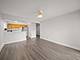 8820 N Western Unit 1H, Des Plaines, IL 60016