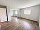 124 E Bailey Unit A, Naperville, IL 60565
