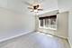 390 S Western Unit 201, Des Plaines, IL 60016