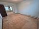 301 Gregory Unit 9, Aurora, IL 60504