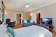 734 Noyes Unit O2, Evanston, IL 60201
