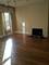 824 W Gunnison, Chicago, IL 60640