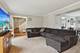 693 Exmoor, Crystal Lake, IL 60014