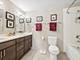 1730 N Clark Unit 101, Chicago, IL 60614