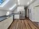 1214 W Melrose Unit 3, Chicago, IL 60657