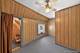 921 Wheeler, Woodstock, IL 60098