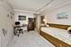 3180 N Lake Shore Unit 4G, Chicago, IL 60657
