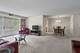 326 Park Unit 21, Clarendon Hills, IL 60514