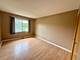 6818 Roberts Unit 7, Woodridge, IL 60517