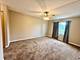 6818 Roberts Unit 7, Woodridge, IL 60517
