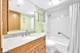 1380 Oakwood Unit 204, Des Plaines, IL 60016