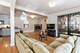 645 W Bittersweet Unit 1, Chicago, IL 60613