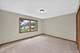 425 Brentwood, Roselle, IL 60172