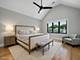 2251 W Berwyn, Chicago, IL 60625