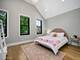 2251 W Berwyn, Chicago, IL 60625