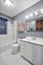 524 W Oakdale Unit 2, Chicago, IL 60657