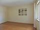 1365 Ashland Unit 204, Des Plaines, IL 60016