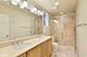 917 W Agatite Unit 2F, Chicago, IL 60640