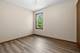 602 Country, Des Plaines, IL 60016