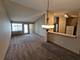 2027 Silverstone Unit 2027, Carpentersville, IL 60110
