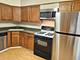 11 Crestview Unit 10, Vernon Hills, IL 60061
