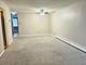 11 Crestview Unit 10, Vernon Hills, IL 60061