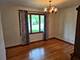 736 Yorkshire, Des Plaines, IL 60016