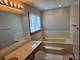 736 Yorkshire, Des Plaines, IL 60016