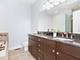 922 Warren Unit 105, Downers Grove, IL 60515