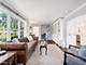 8 Mohawk, Clarendon Hills, IL 60514