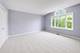 320 Yorkshire, Mundelein, IL 60060