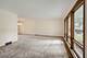 706 Huntington, Schaumburg, IL 60193