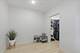 948 W Sunnyside Unit 213, Chicago, IL 60640