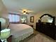 460 Raintree Unit 2G, Glen Ellyn, IL 60137