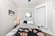 954 W Cuyler Unit 1E, Chicago, IL 60613
