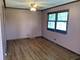 7040 W 82nd, Burbank, IL 60459