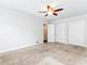 712 W Highland Unit 6, Elgin, IL 60123