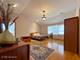 7940 N Oketo, Niles, IL 60714