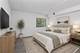 8000 Woodglen Unit 110, Downers Grove, IL 60516