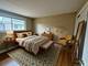 606 S Milwaukee Unit B, Libertyville, IL 60048